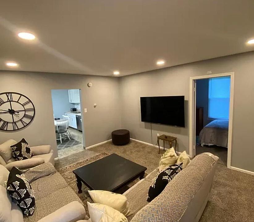2nd image of 7921 Madison Ave APT 2