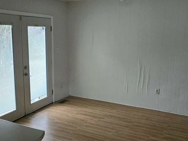 1551 Bingham Dr — Photo 4