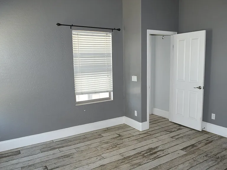 13950 W Maui Ln — Photo 13