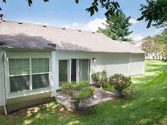 3rd image of 6223 McNaughten Place Ln