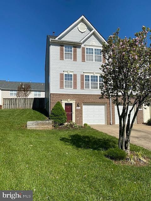 1st image of 575 Highland Towne Ln