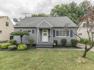 2190 E Bailey Rd, Cuyahoga Falls, OH 44221
