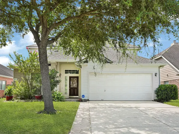 1614 Roaring Springs Ln, Seabrook, TX 77586