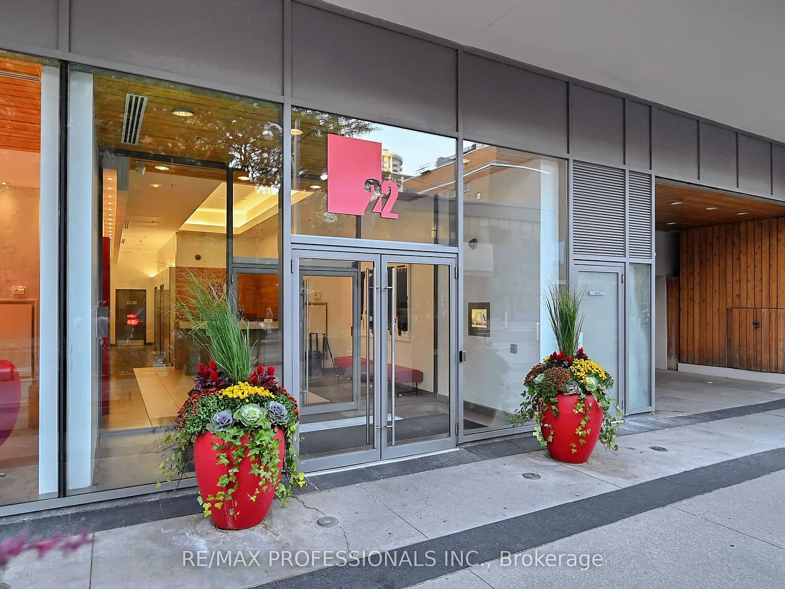 2 bed, $3,450 — Photo 2