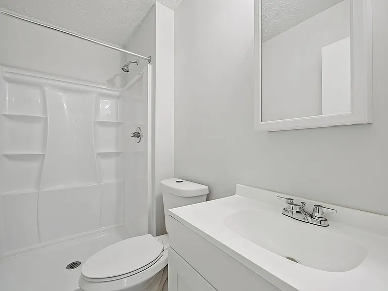 Downstairs Full Bath