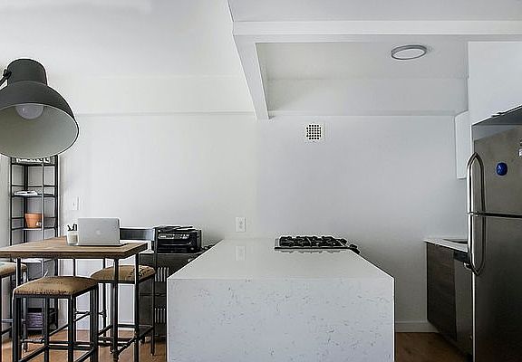 5th image of 298 Mulberry St APT 3D