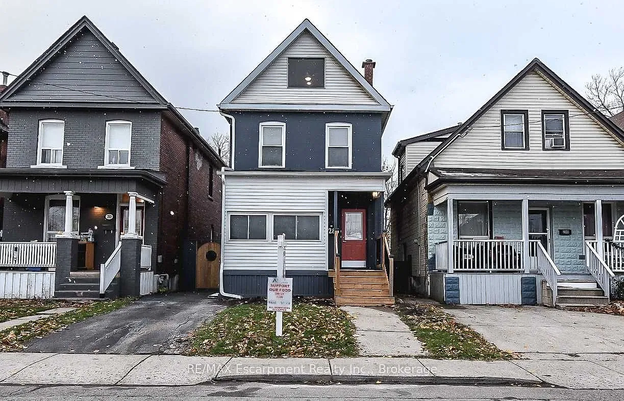 2 bed, $1,900 — Photo 1