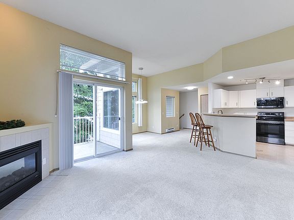 3rd image of 22216 41st Pl S APT 304