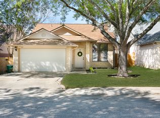 7543 Corian Park Dr, San Antonio, TX 78249