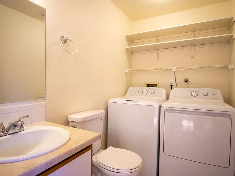 8363 SW Durham Rd #6 — Photo 9