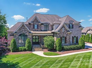 9807 Aristides Dr, Waxhaw, NC 28173