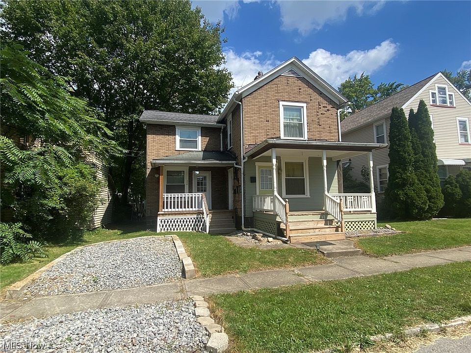 1st image of 336 E Clark St
