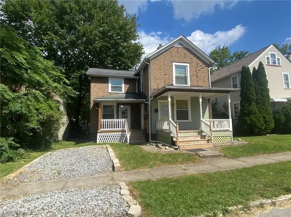 336 E Clark St, East Palestine, OH 44413