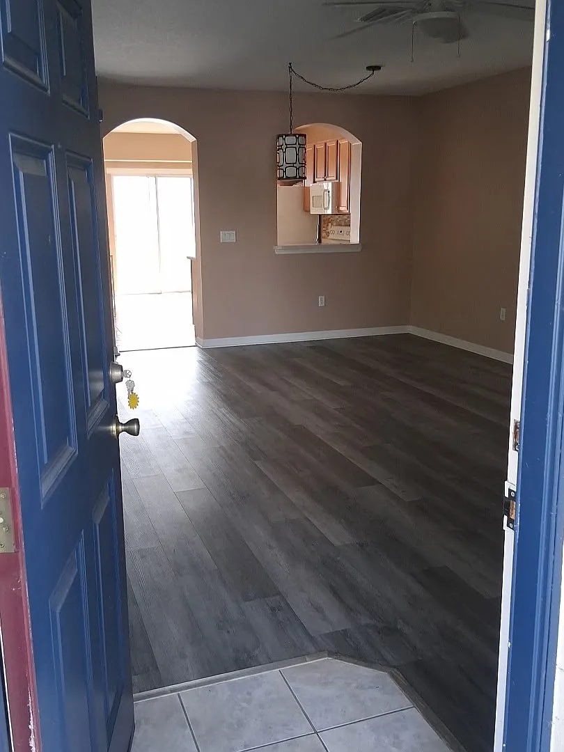 2 bed, 2.5 bath, $1,700 — Photo 2