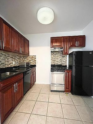 1st image of 509 E 73rd St APT 25