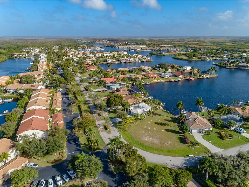 113 Newport Dr Naples, FL, 34114 Apartments for Rent Zillow