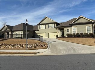 55 Cedarcrest Village Ln, Acworth, GA 30101