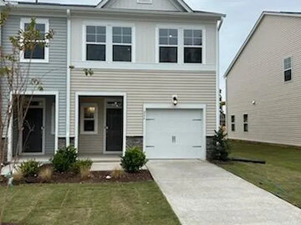 266 Peebles Dr, Smithfield, NC 27577
