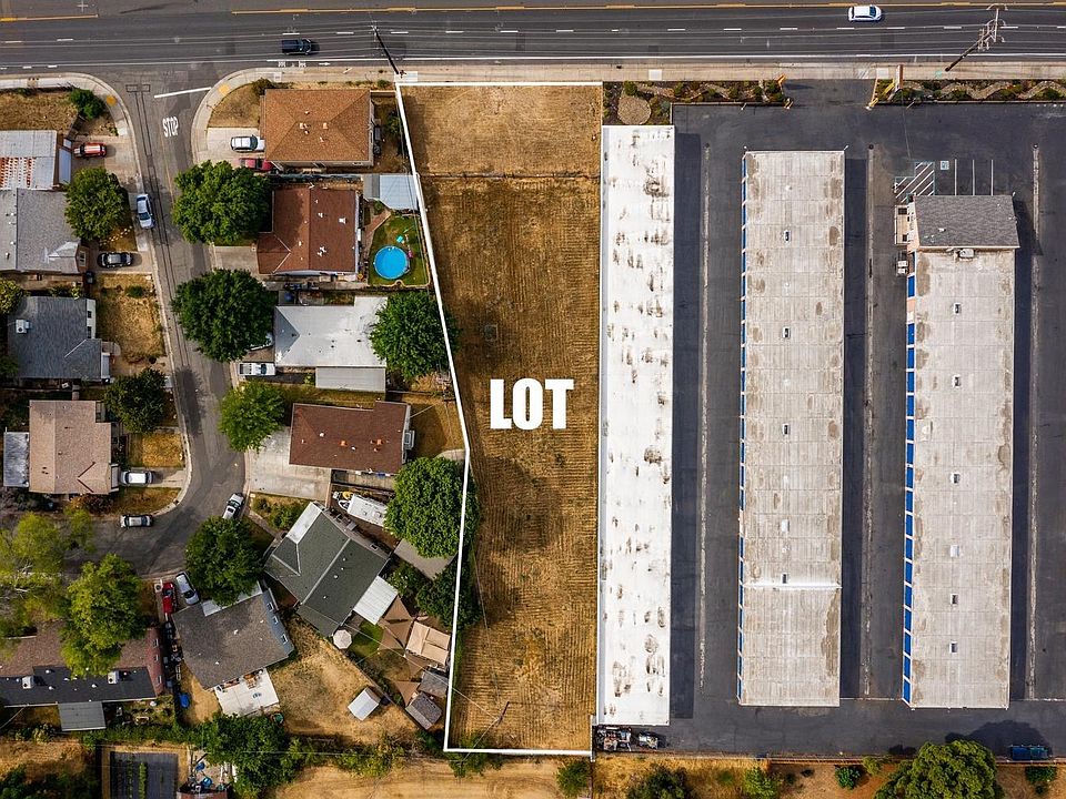 1st image of 3001 Fruitridge Rd