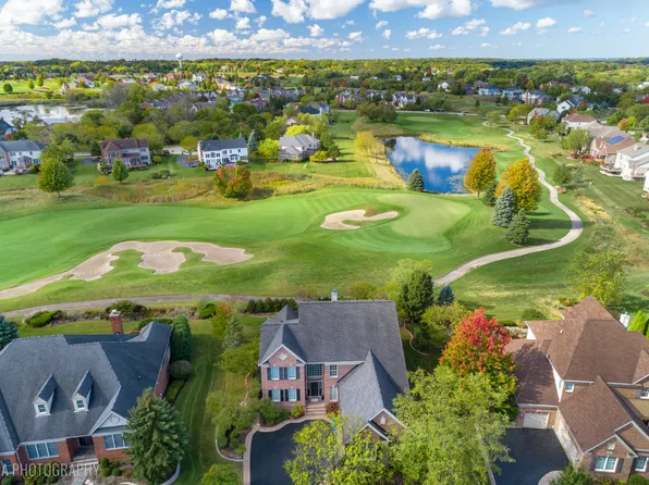 5 Eagle Ridge Dr, Hawthorn Woods, IL 60047