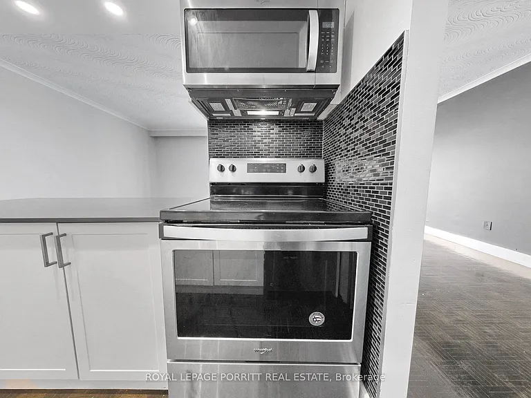 4 Superior Ave #8 — Photo 8