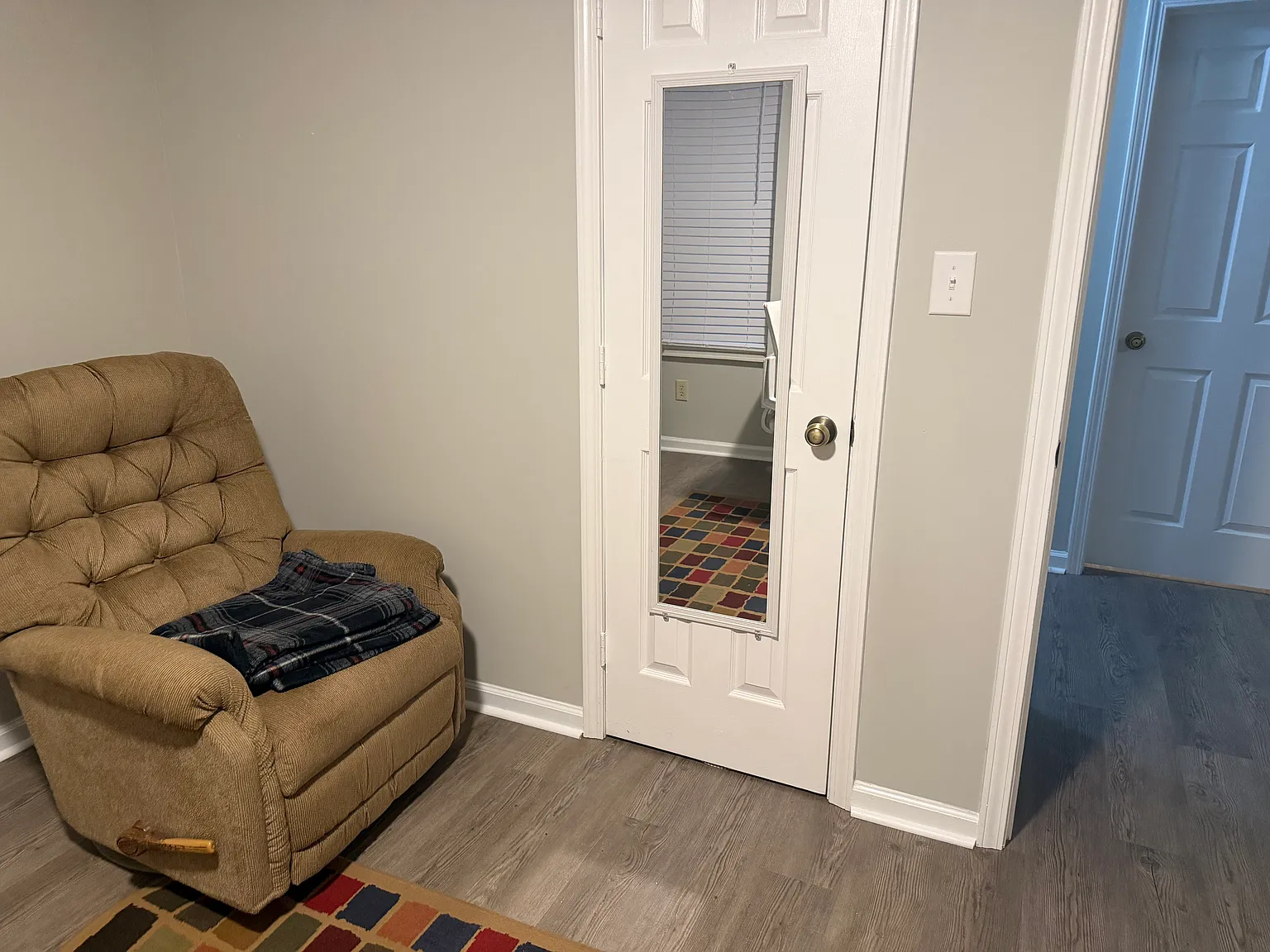3 bed, 1666 sqft, $2,300 — Photo 2