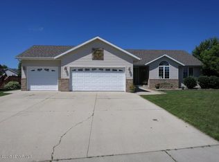 1320 Hayes Ave SE, Owatonna, MN 55060