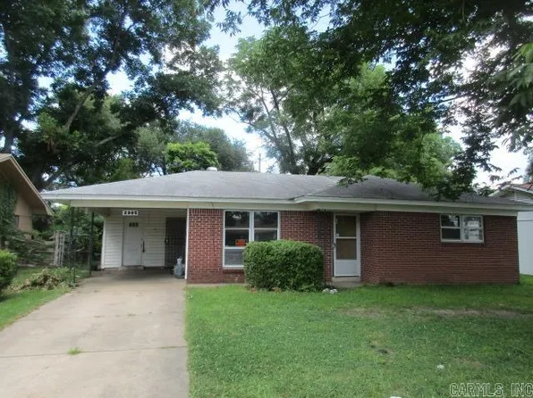 2805 Belmoor Dr, Pine Bluff, AR 71601