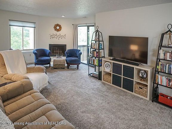 4th image of 1460 E Pond Dr APT 30