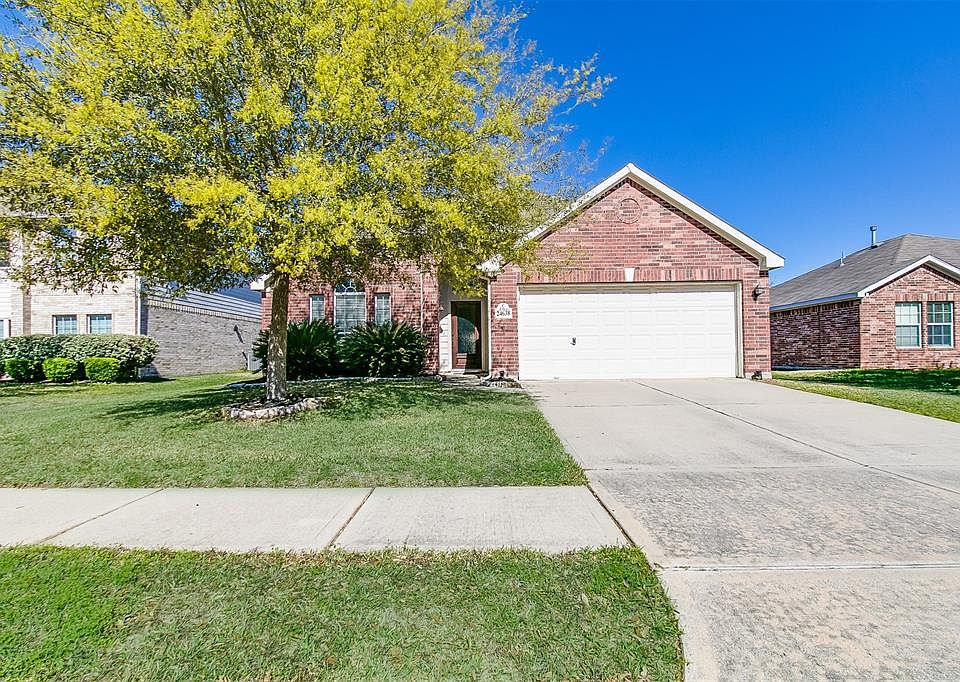 1st image of 24638 Colonial Elm Dr