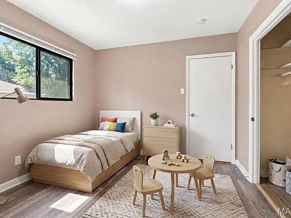 5th image of 4420 Treadway Ln