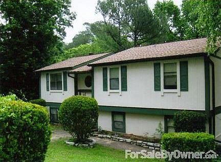 1st image of 4252 Woodland Dr