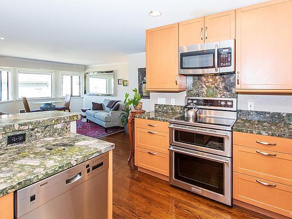 5th image of 373 Lombard St APT 402