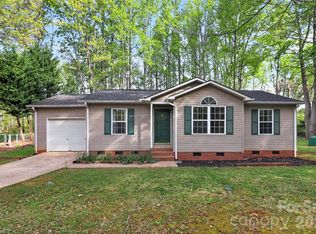 174 Overcreek Rd, Mooresville, NC 28117
