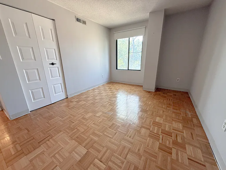 1580 Massachusetts Ave #5G — Photo 16