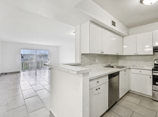 Luna At Hollywood, Hollywood, FL 33021