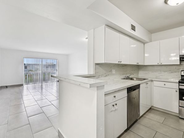 3600 Van Buren St #7ADB01C21