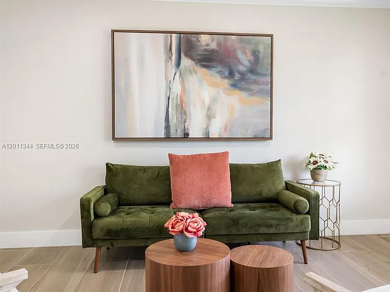 913 Lighthouse Dr — Photo 8