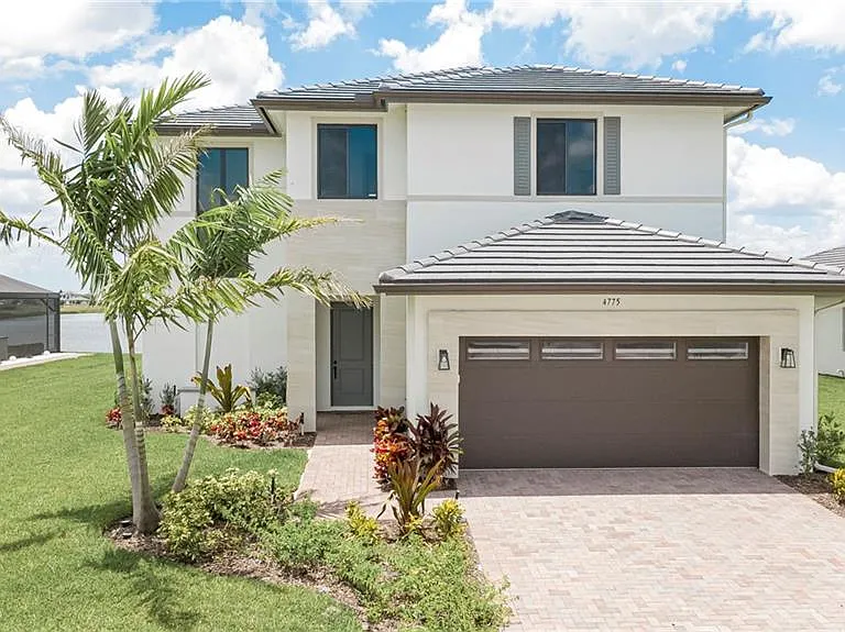 4775 Quercia Dr — Photo 1