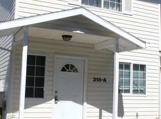 318 SE 157th Ave #A, Portland, OR