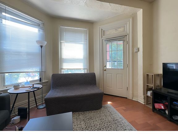 2nd image of 206 S Winebiddle St Floor 2