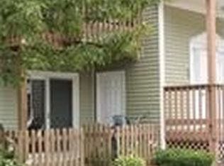 371 Aiken Ave APT 13, Lowell, MA 01850