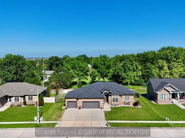 2643 Idaho Ave, Grand Island, NE 68803