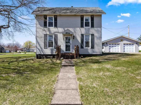 303 Orange St, Tipton, IA 52772