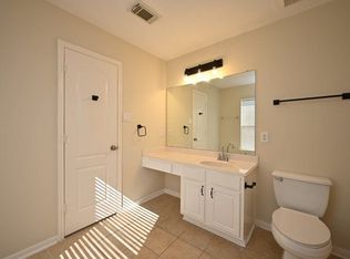 9403 Coatsworth Dr, Sugar Land, TX 77498