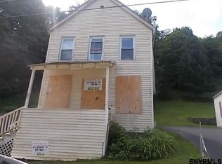63 Skinner St, Little Falls, NY 13365