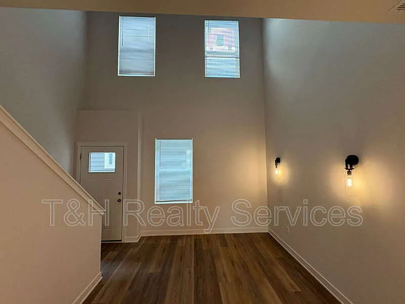 1 bed, 1.5 bath, 572 sqft, $1,400 — Photo 4