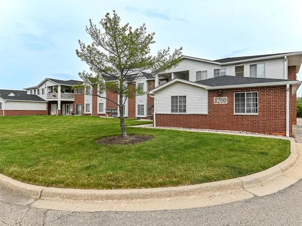 8200 Lexington PLACE #12, Pleasant Prairie, WI 53158