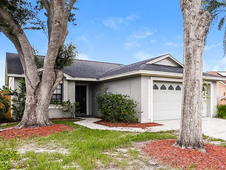 10818 Peppersong Dr — Photo 3