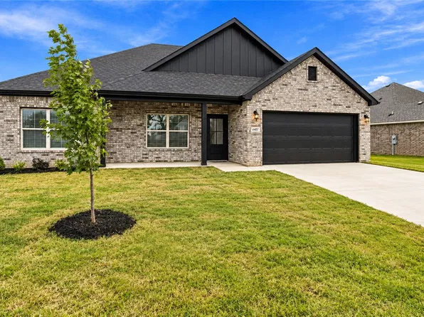 4407 SW Pawhuska St, Bentonville, AR 72713